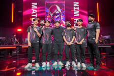 「FULL SENSE」がTALON後任としてVCT Pacificに参入か、Crwsがヘッドコーチに転向しTALONロスターを引き継ぎと報道のサムネイル画像