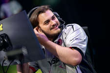 「FNATIC」にVeqajが加入、2026年に向けたロスターが完成のサムネイル画像