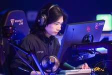 DFM Meiy「今日は相手がZETAということでいつも以上に気合が入っていた。絶対に勝ちたい試合だったので、勝ちきれて本当に嬉しい」のサムネイル画像