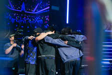 DFM Vorz「僕の中では3マップ目まで行くかなと思っていて、その上で勝つプランがあったが、プラン通りにはいかなかった」のサムネイル画像