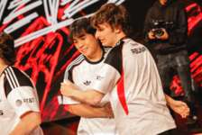 「100 Thieves」がAsuna / Cryoの残留を発表のサムネイル画像