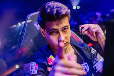 FUT EsportsにqRaxsが復帰、KICK-OFF最下位を受けロスターを再編成のサムネイル画像