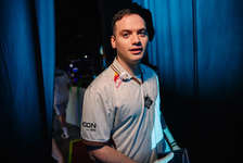 G2 EsportsがBABYBAYのロスター入りを発表、2025年シーズンにチームを支えたキャスターが復帰のサムネイル画像