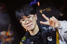 Gen.GがLakiaと再契約を発表のサムネイル画像