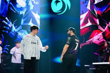 VCT 2026の「1vs1のスカーミッシュ」はコーチも出場可能と発表、FrosTとtermiの対戦を望む声集まるのサムネイル画像