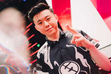 Evil GeniusesがDerrekと契約終了を発表のサムネイル画像