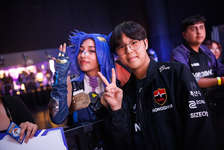 NS Dambi「他のネオン使いにはショットガンをおすすめしない。ショットガンを使うネオン使いは私だけでいたいから。」のサムネイル画像